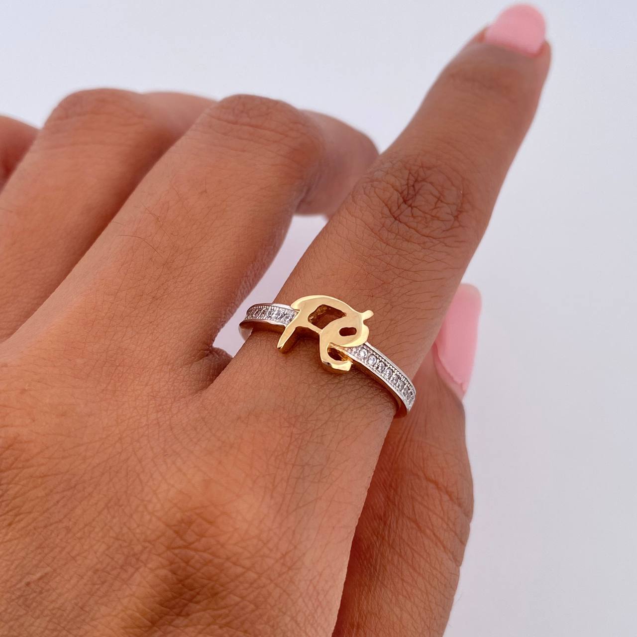 Anillo Fe 2.25gr / T6 1/4 / Oro 18K $