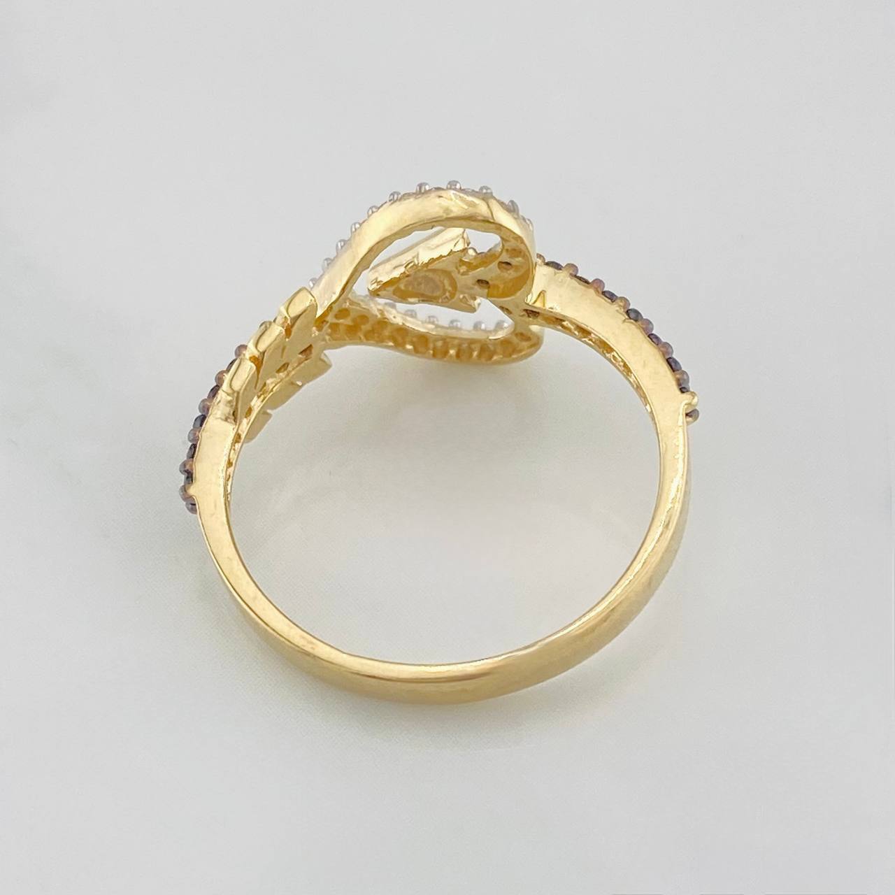 Anillo Corazon Flecha 2.85g / T7 Oro Amarillo 18K