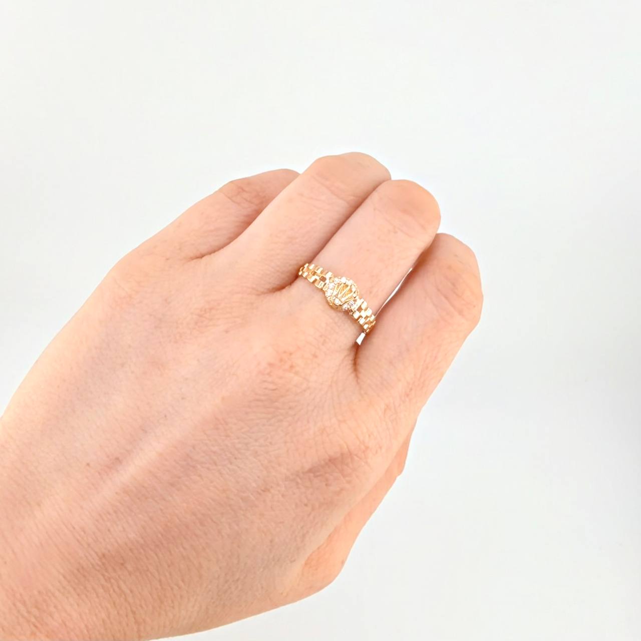 Anillo Correa Circulo Corona 2.55 g / T7 3/4 Oro Amarillo 18K