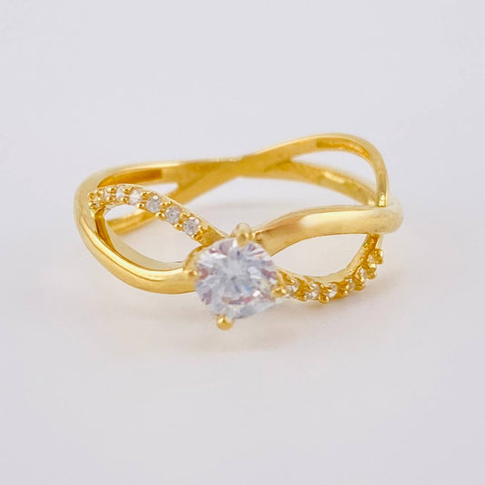 Anillo Solitario Entrelazado 2.45 g / T6 1/2 Oro Amarillo 18K