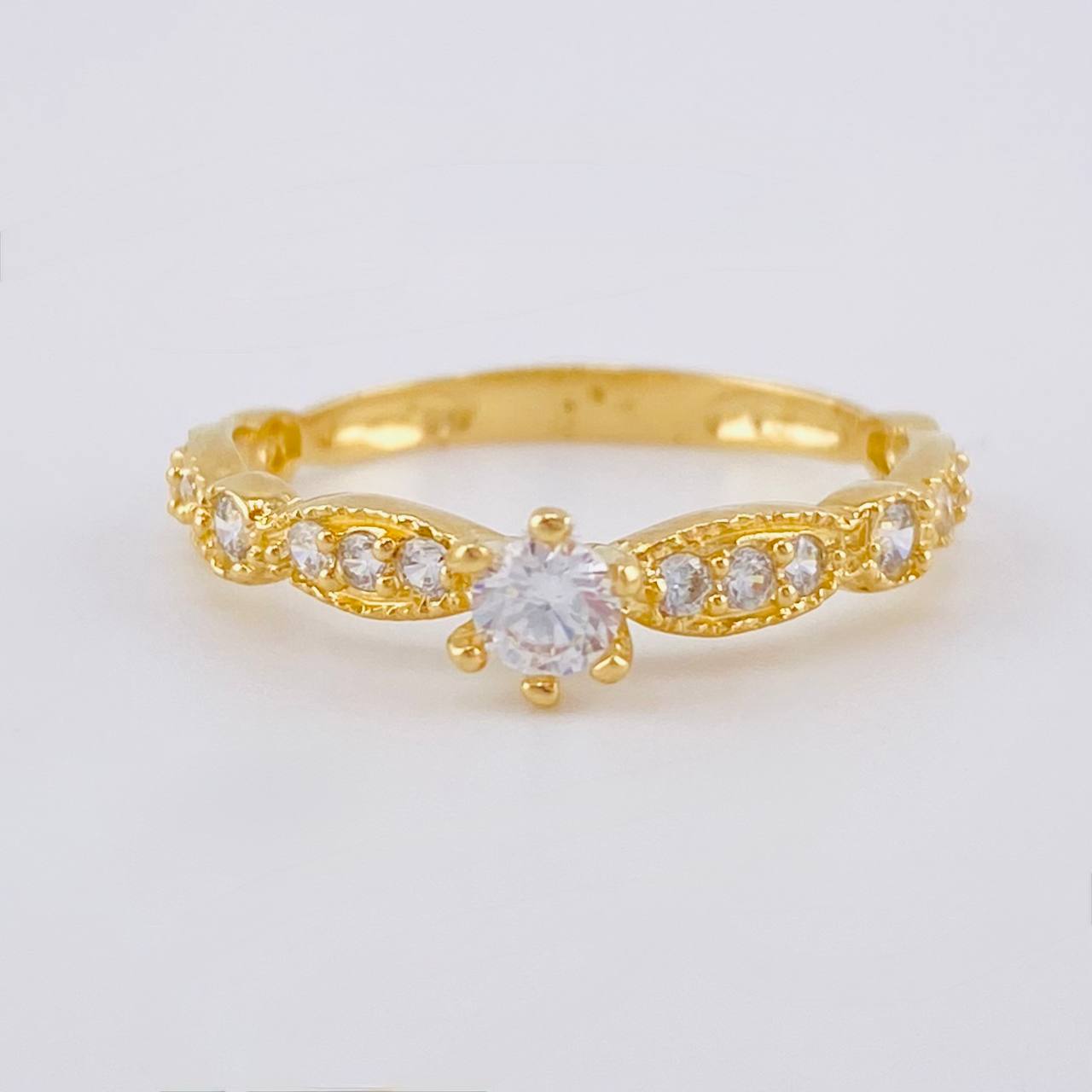 Anillo Solitario Doble Moño 2 g / T7 Oro Amarillo 18K