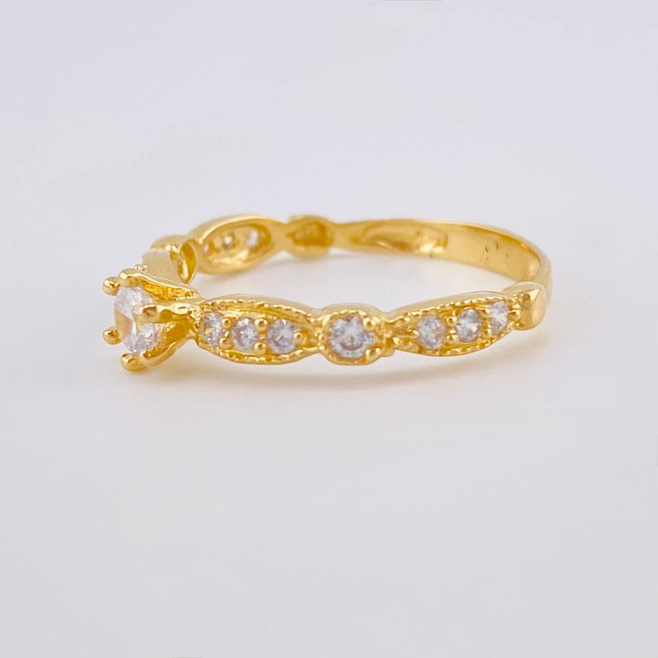 Anillo Solitario Doble Moño 2 g / T7 Oro Amarillo 18K