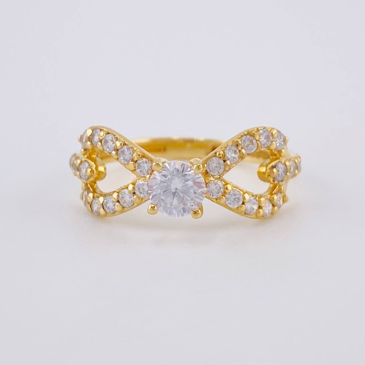 Anillo Solitario Moño 2.3 g / T6 3/4 Oro Amarillo 18K