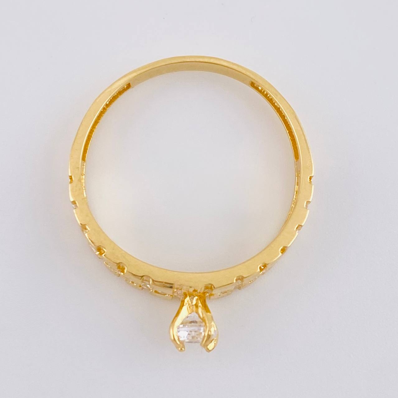 Anillo Solitario Tupido 2.3 g / T6 1/2 Oro Amarillo 18K
