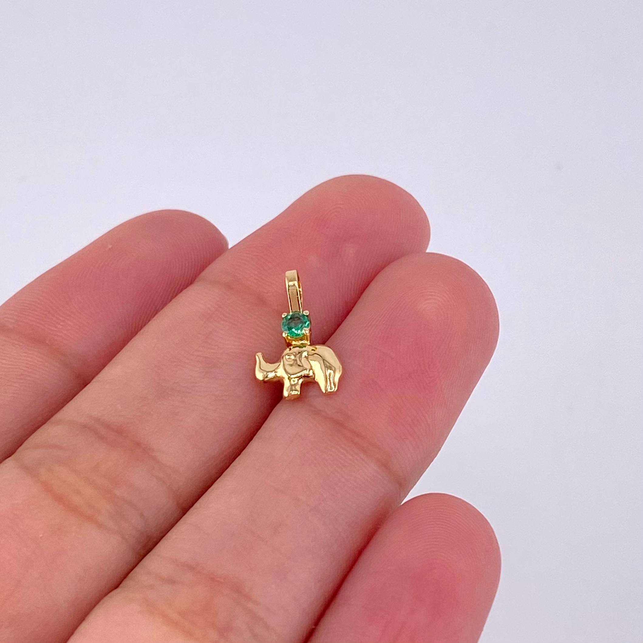 Dije Elefante Esmeralda 6pts 0.3g / 1.3cm Oro Amarillo 18K