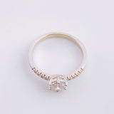 Anillo Solitario Seis Garras Diamantes 9pts 2.5g / T6 3/4 Oro Blanco 18K