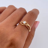Anillo Solitario Entrelazado 1.8gr / T5 3/4 / Oro 18K $