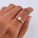 Anillo Solitario 1.45gr / T5 1/2 / Oro 18K $