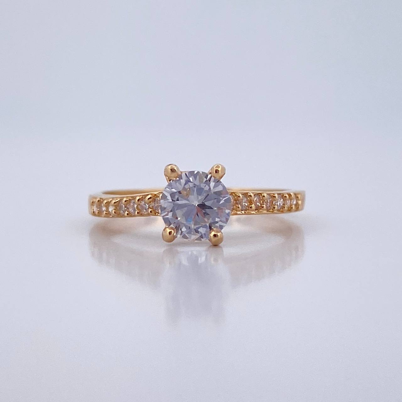 Anillo Solitario Puente 2.35gr / T6 1/4 / Oro 18K $
