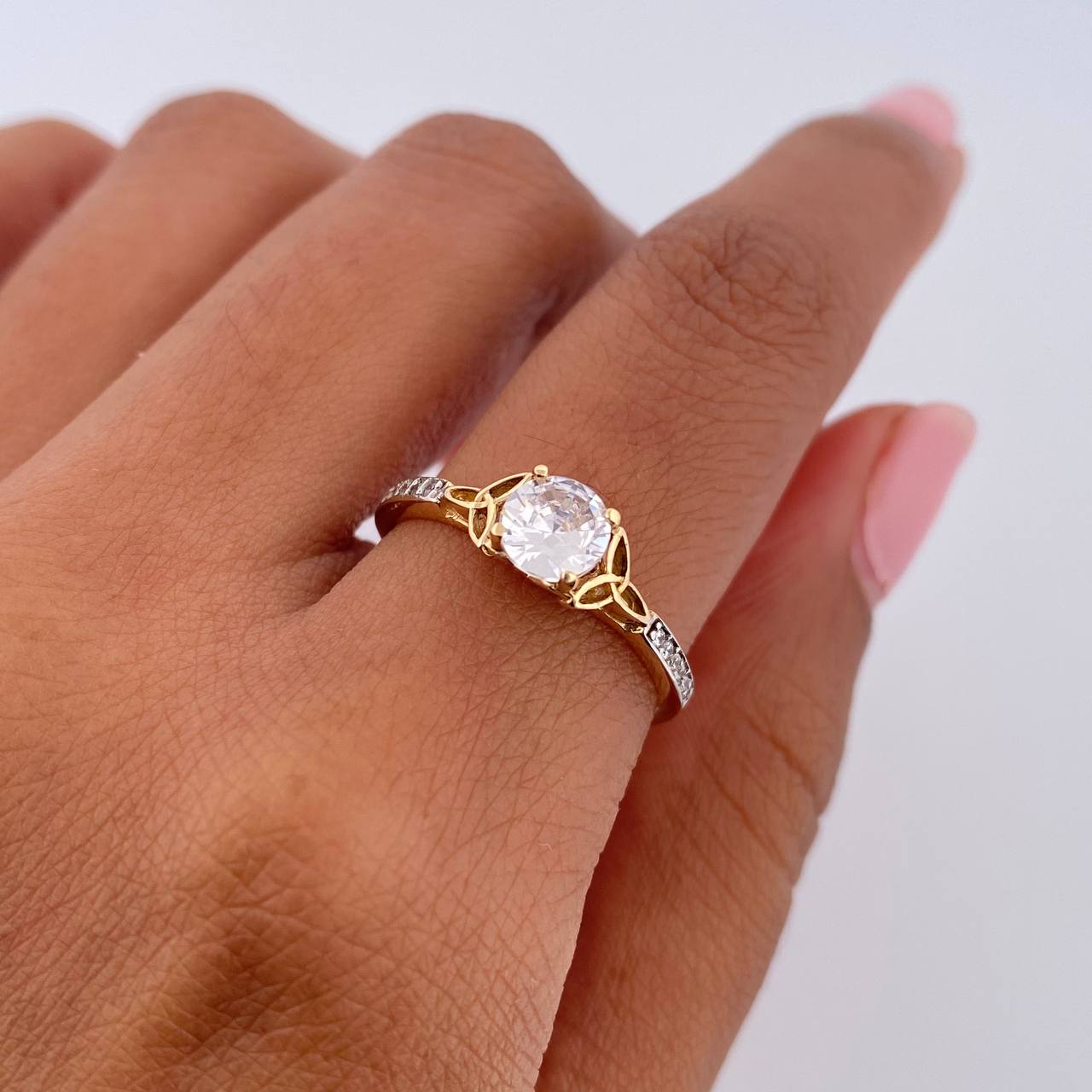 Anillo Solitario Churumbela 1.75gr / T7 / Oro 18K $