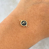 Herraje Letra F 0.4gr / 1.3cm / Circulo - Resina Negra Oro Amarillo 18K