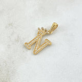 Dije Letra N Corona 1.55gr / 2.5cm / Circones Blancos Oro Amarillo 18K