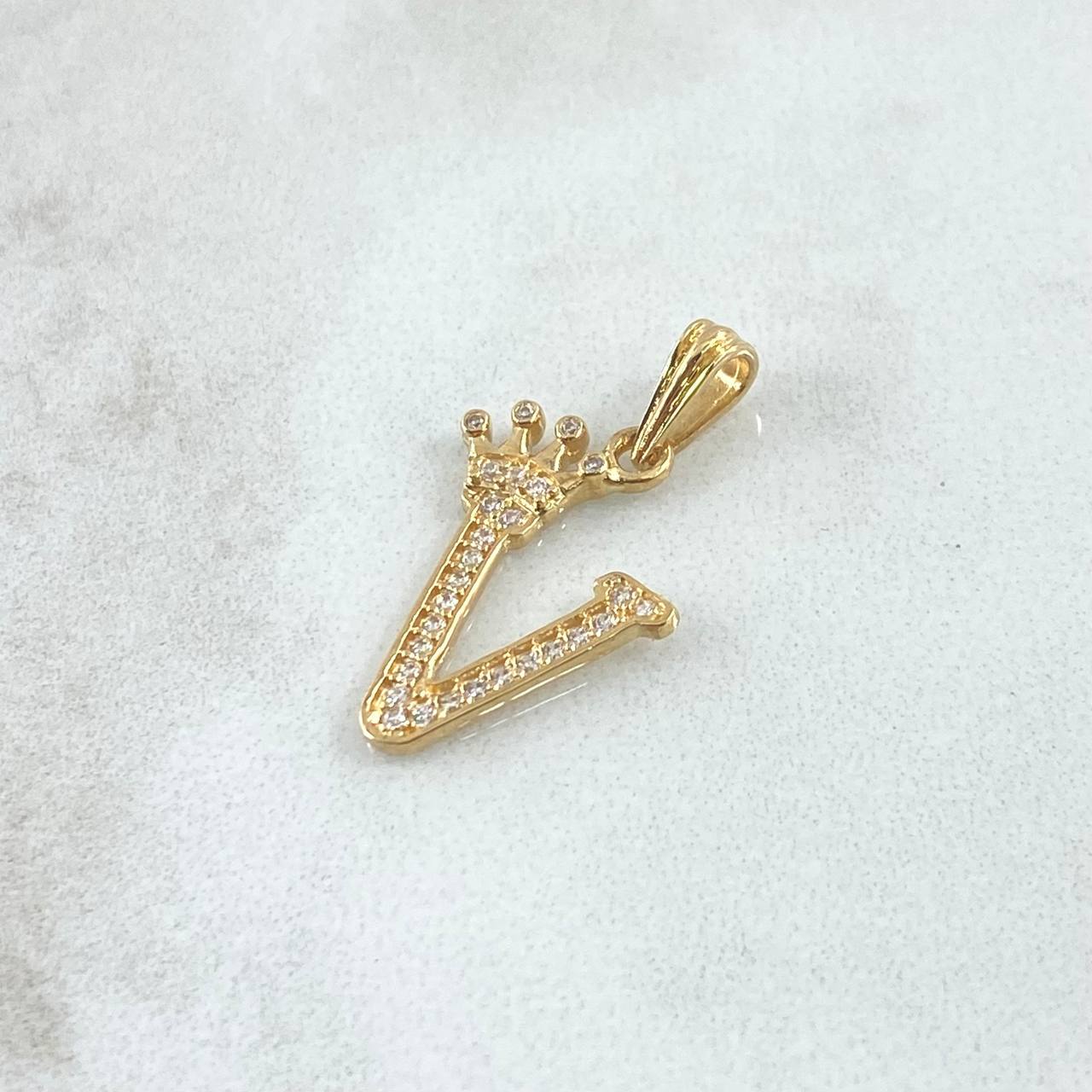 Dije Letra V Corona 1.25gr / 2.5cm / Circones Blancos Oro Amarillo 18K