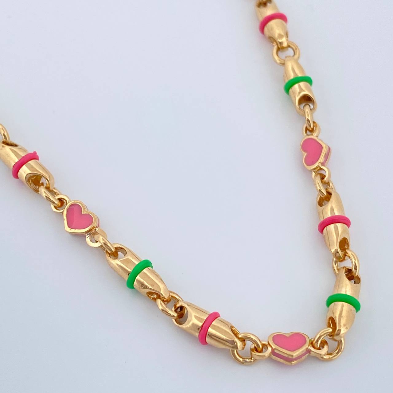 Cadena Rustica Corazones 27.2gr / 61cm / Oro Amarillo 18K $