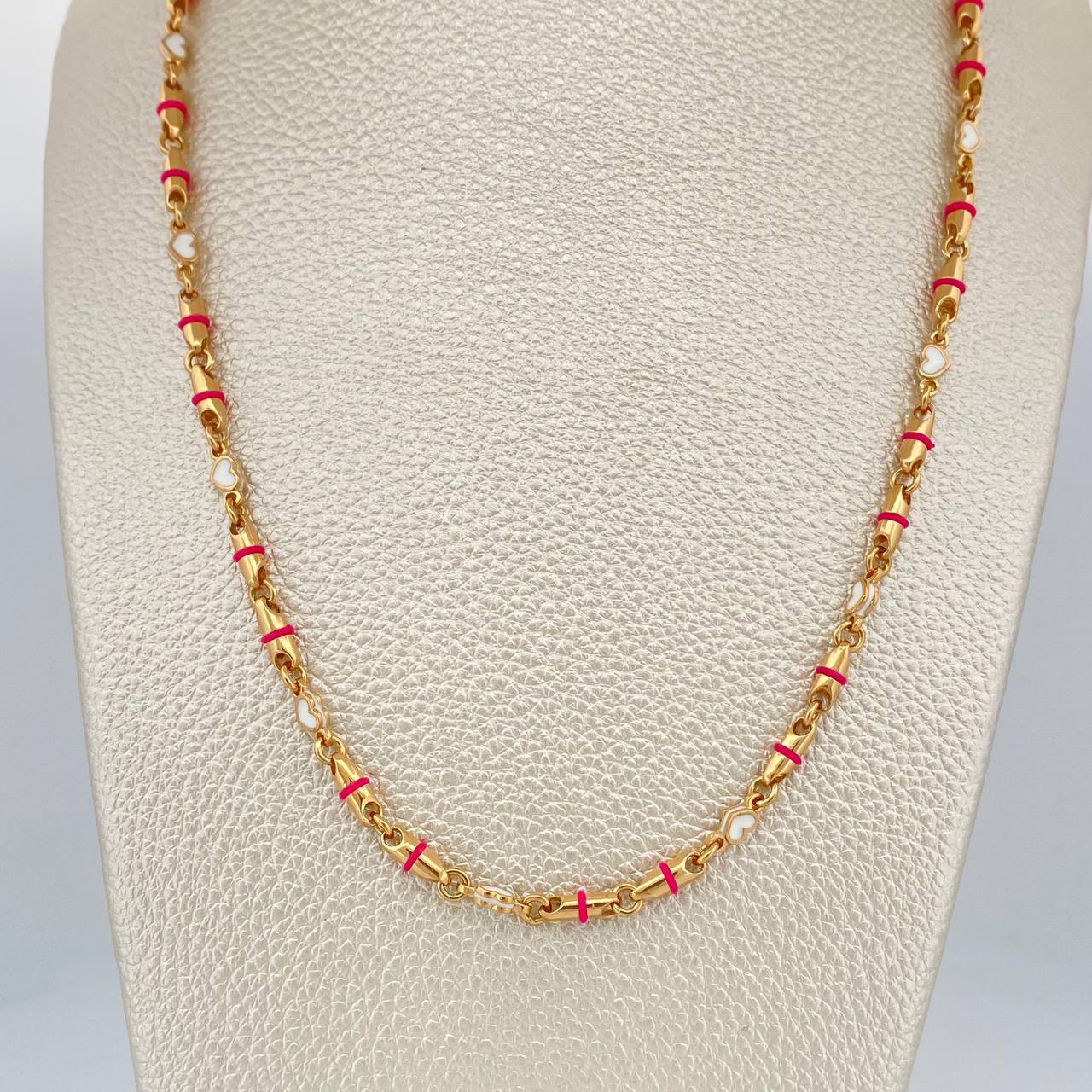 Cadena Rustica Corazones 26.3gr / 61cm / Oro Amarillo 18K $