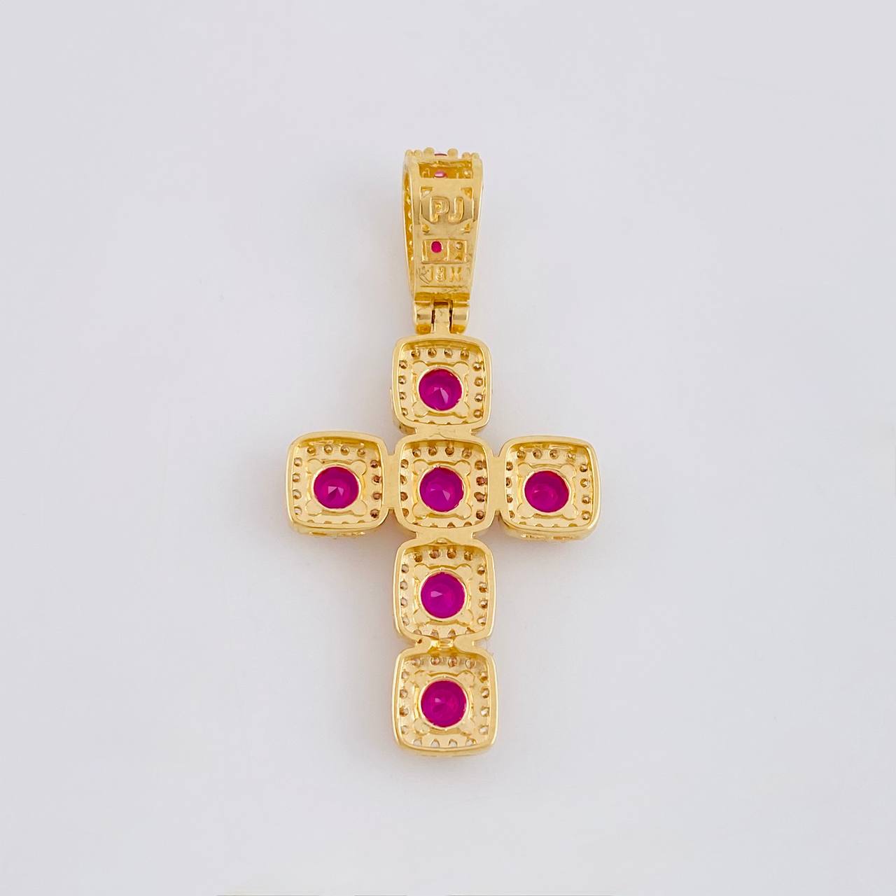 Dije Cruz Tupida 6.1g / 4.3cm Oro Amarillo 18K