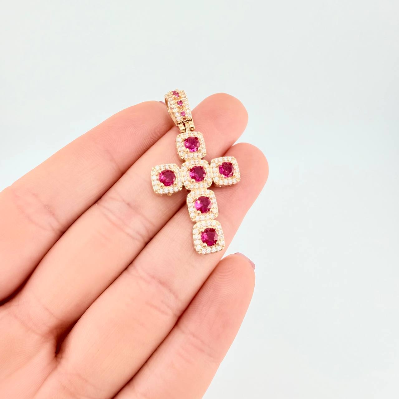 Dije Cruz Tupida 6.1g / 4.3cm Oro Amarillo 18K
