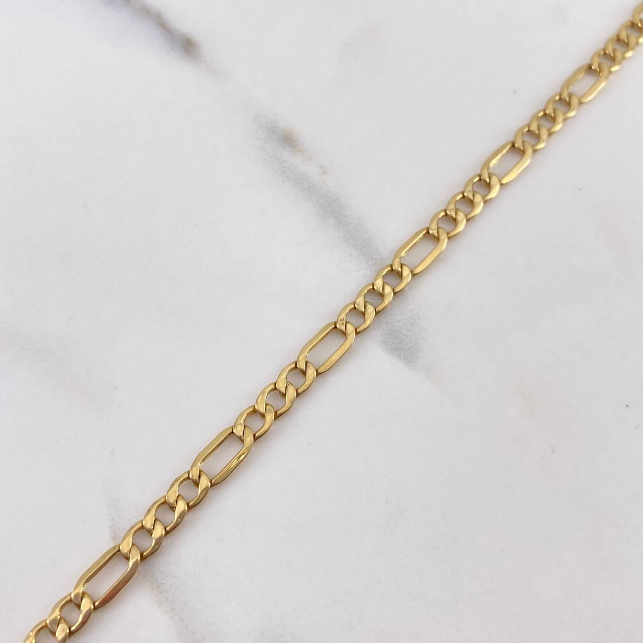 Pulso Figaro 3.2gr / 21cm / 4.2mm Oro Amarillo +0 18K #