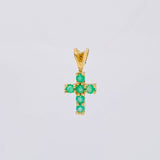 Dije Cruz Tupida Esmeraldas 10pts 0.4g / 1.3cm Oro Amarillo 18K