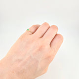 Anillo Solitario Seis Garras Esmeralda 10pts 0.85g / T5 1/4 Oro Amarillo 18K