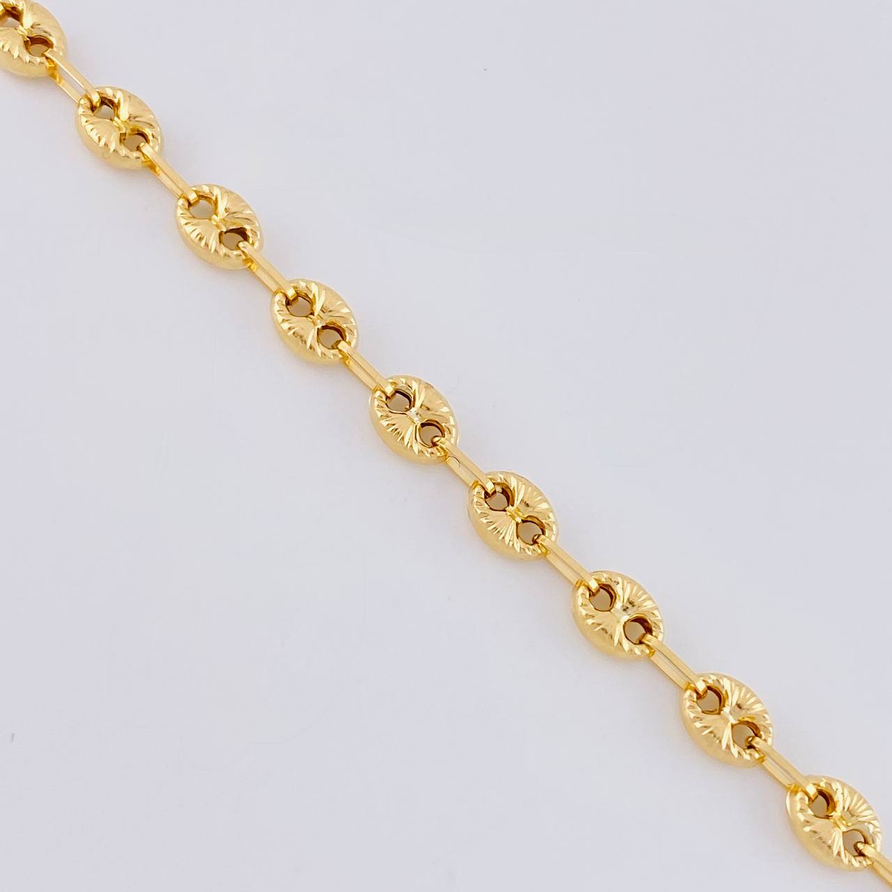 Pulso GC Diamantado 3.2g / 19cm / 4.5mm Oro Amarillo 18K