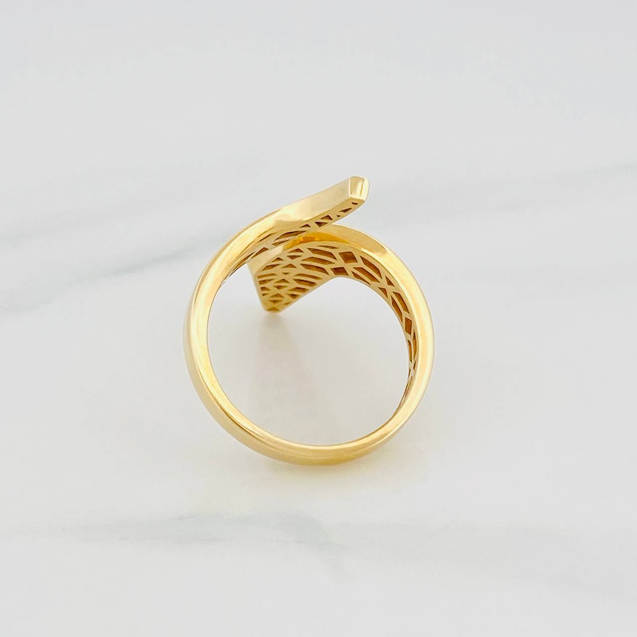 Anillo Envolvente 3.25g / T7 1/4 Oro Amarillo 18K