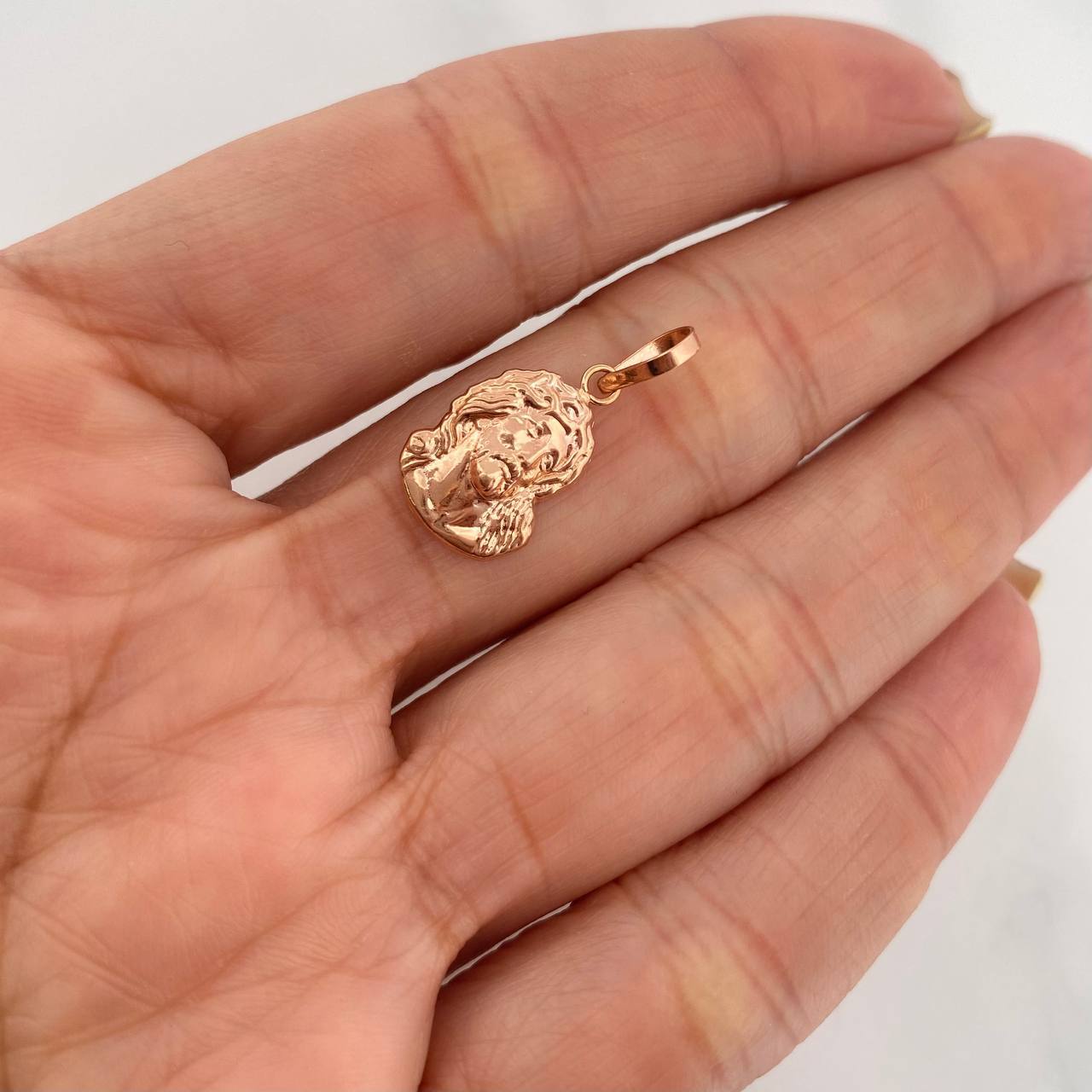 Dije Rostro Cristo 0.85g / 2.4cm Oro Rosa 18K