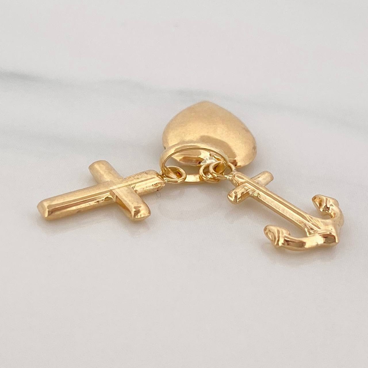 Dije Tres Gracias 1g / 2cm Oro Amarillo 18K