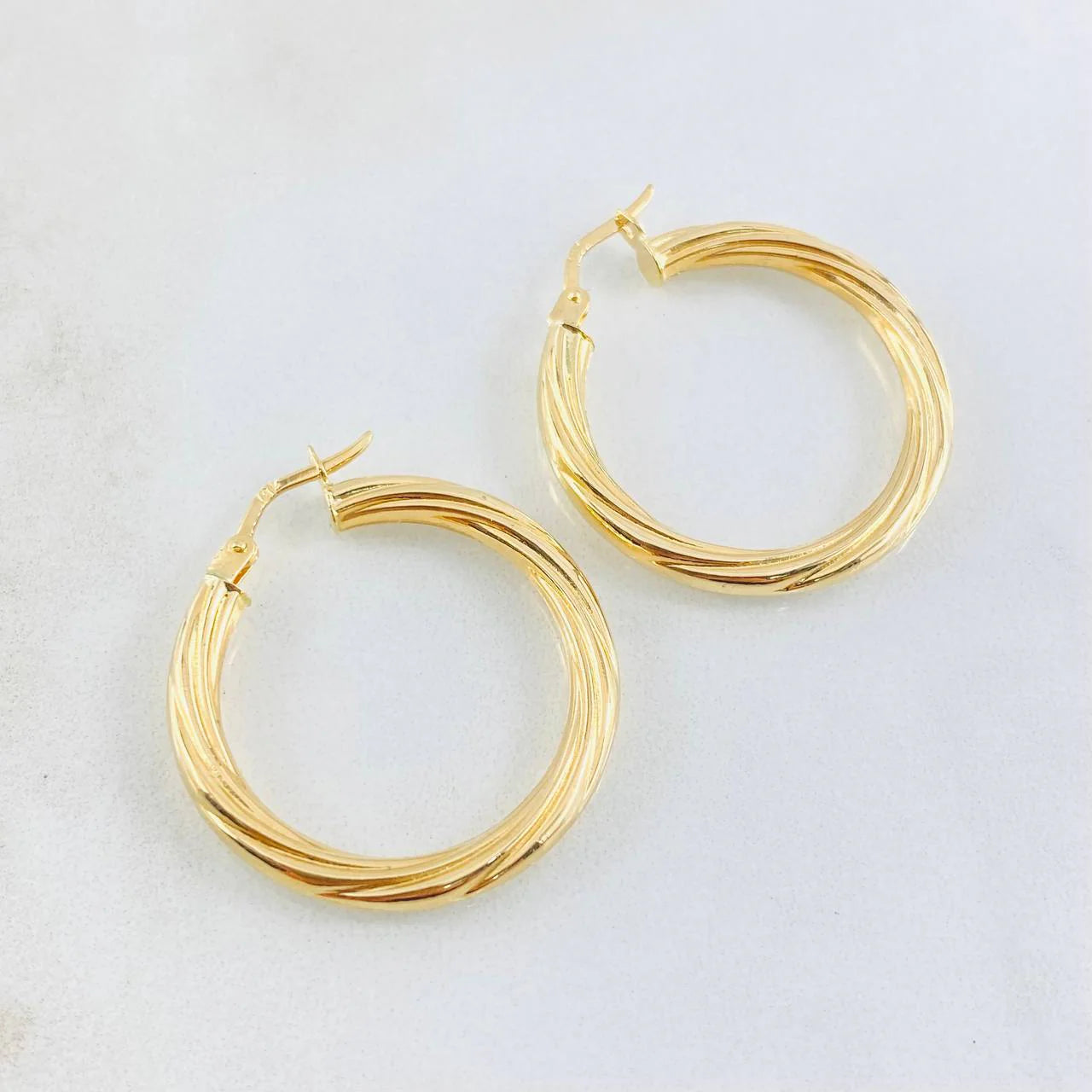 Candongas Mary 4.35 g / 3 cm Oro Amarillo 18K