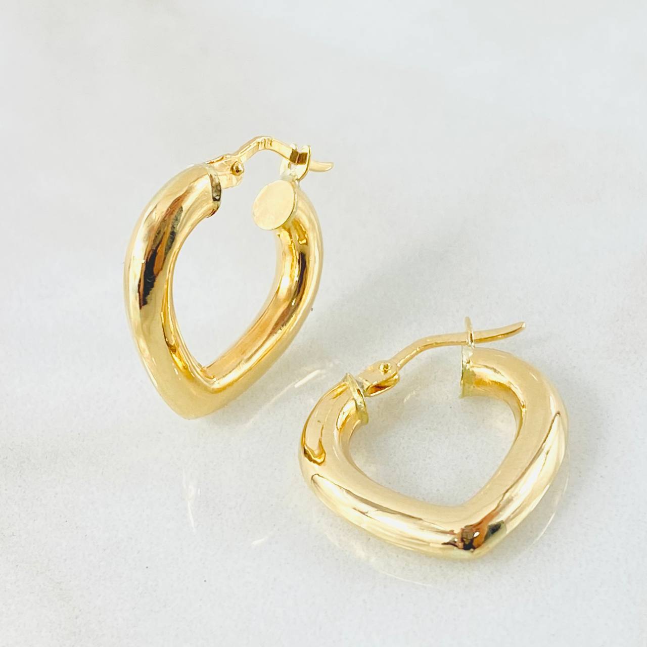 Candongas Corazon 2.4gr / 2.1cm / Oro Amarillo 18K *