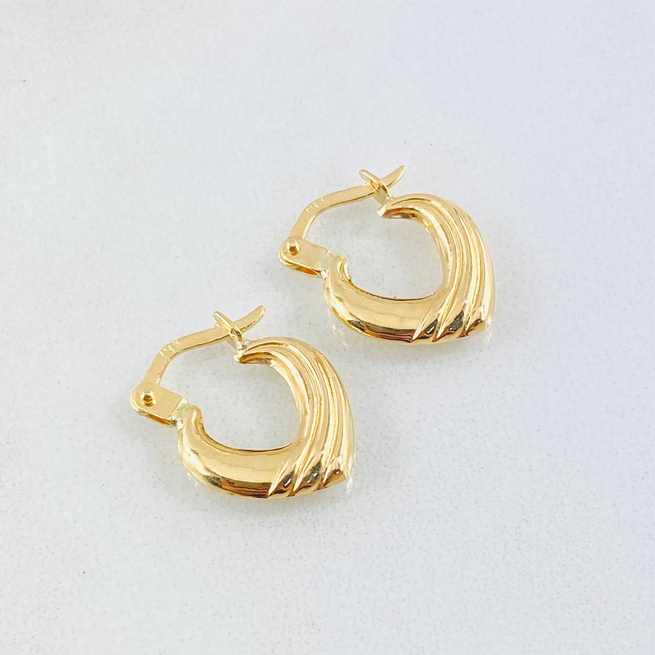 Candongas Corazón Rayado 1.05gr / 1.5cm / Oro Amarillo 18K *