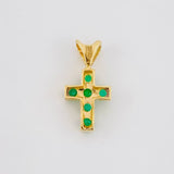 Dije Cruz Tupida Esmeraldas 18pts 0.45g / 1.3cm Oro Amarillo 18K