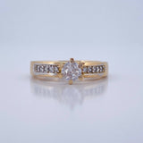 Anillo Solitario Churumbela 3.4gr / T6 / Oro 18K $