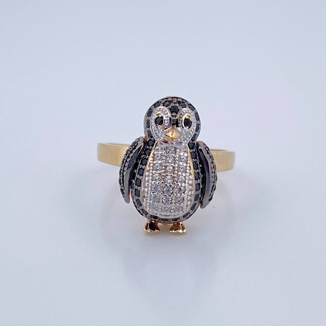 Anillo Pingüino 4.2gr / T6 / Oro 18K $