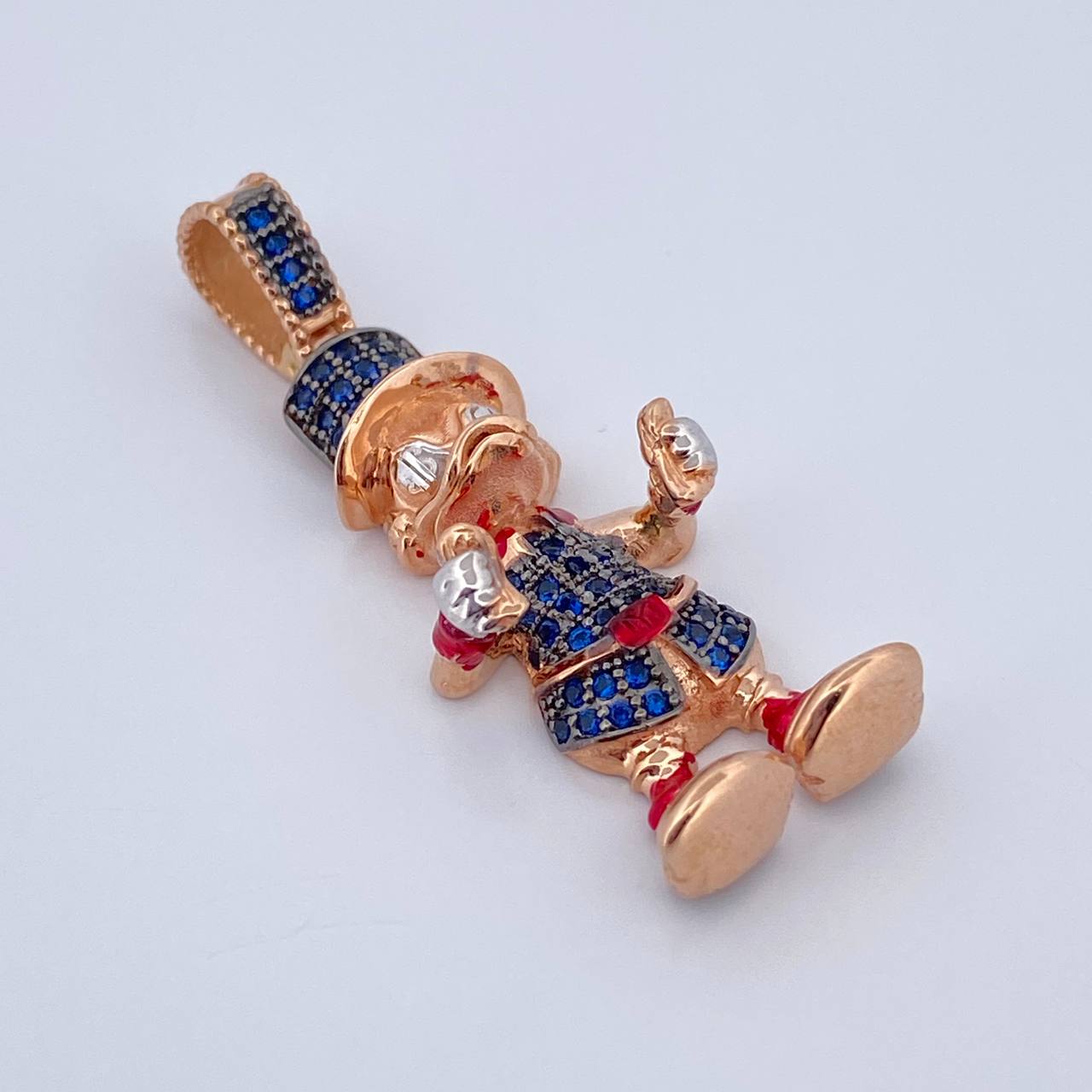 Dije Pato Furioso 6gr / 4cm / Oro 18K $