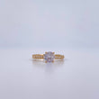 Anillo Solitario Churumbela 2.15gr / T7 1/2 / Circones Blancos Oro Amarillo 18K &