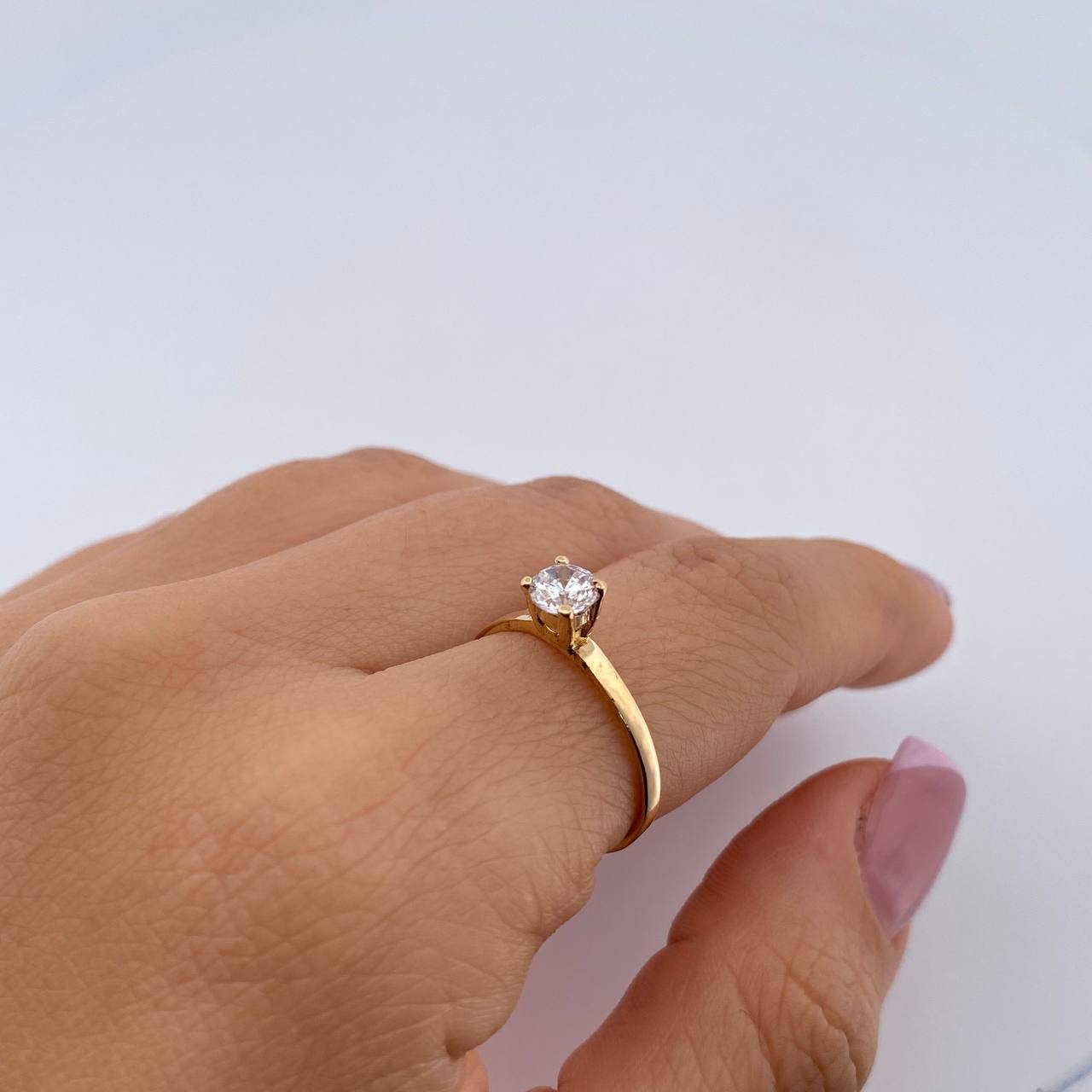 Anillo Solitario 1.4gr / T6 1/2 / Circon Blanco Oro Amarillo 18K &