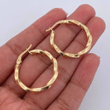Candongas Tori 2.3gr / 2.7cm / Punteadas Oro Amarillo 18K &