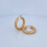 Candongas Anny 5.4gr / 3cm / Punteadas Oro Amarillo 18K &