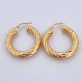 Candongas Anny 5.4gr / 3cm / Punteadas Oro Amarillo 18K &