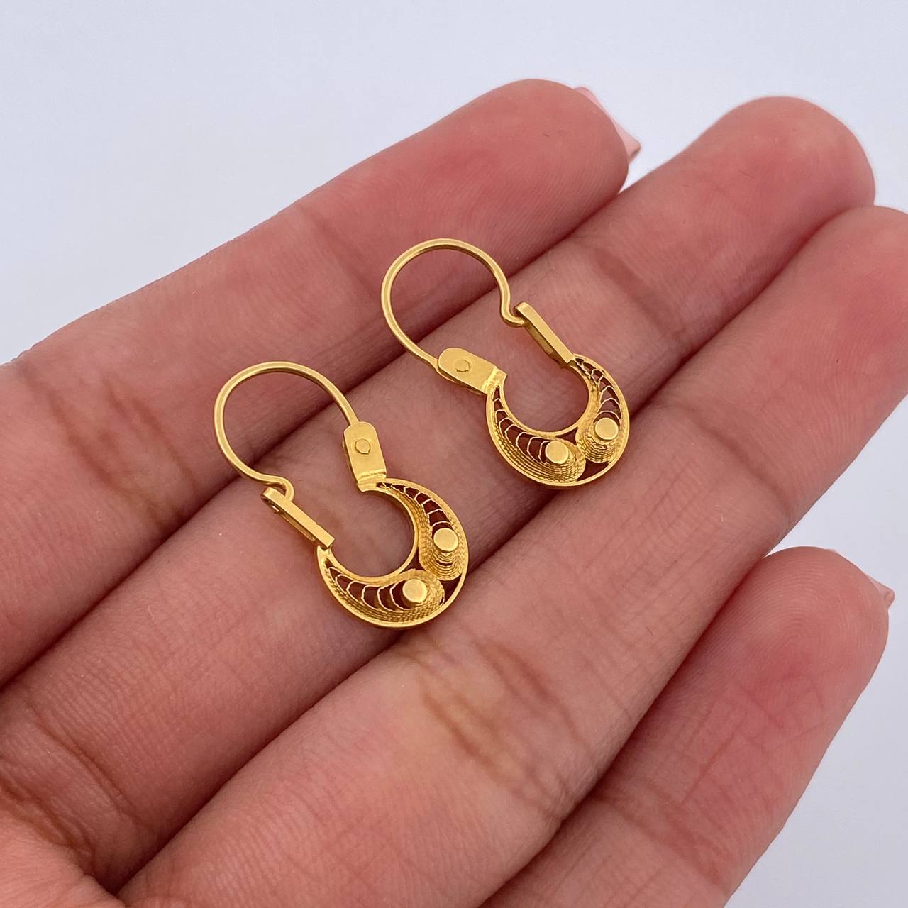Candongas Reina 1.3gr / 2cm / Filigrana Oro Amarillo 18K &