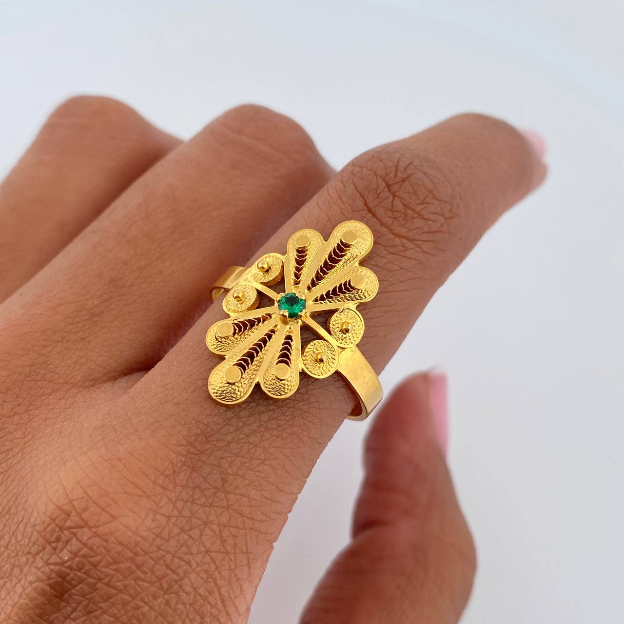 Anillo Filigrana 4.4gr / T6 3/4 / Circon Verde Oro Amarillo 18K &