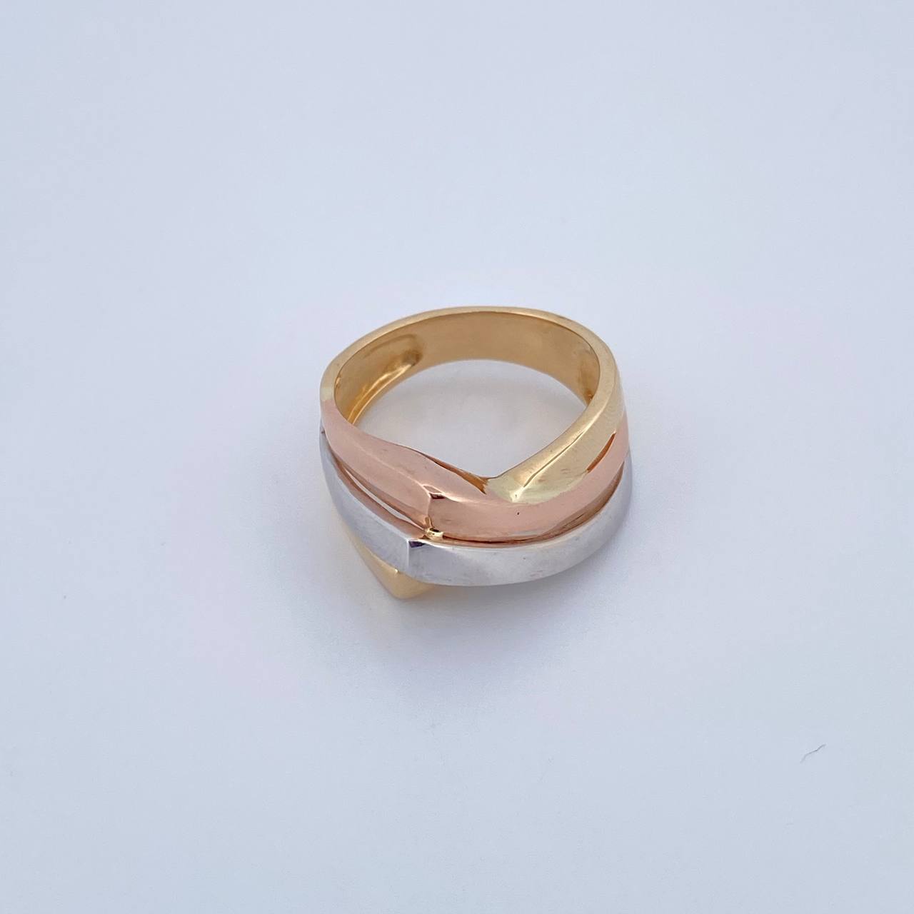 Anillo Alianza 5.55gr / T6 1/2 / Tres Oros 18K $