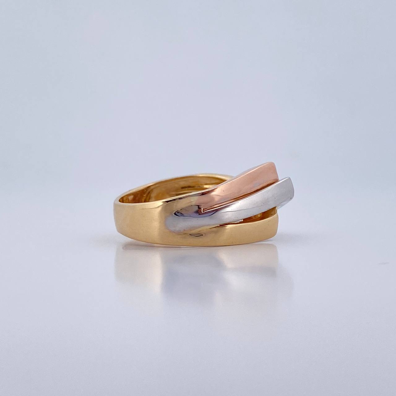 Anillo Alianza 5.55gr / T6 1/2 / Tres Oros 18K $