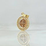 Dije San Benito En Aro Movil 2.1gr / 2.2cm / Circones Blancos Dos Oros Amarillo Rosa 18K *
