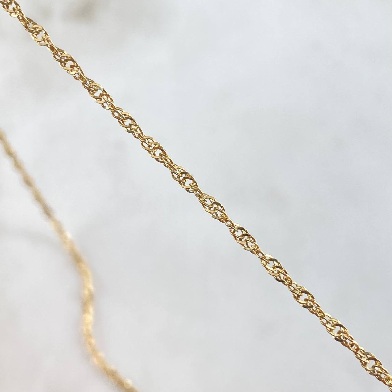 Cadena Singapur 1gr / 45cm / 1.5mm Oro Amarillo +3 18K *