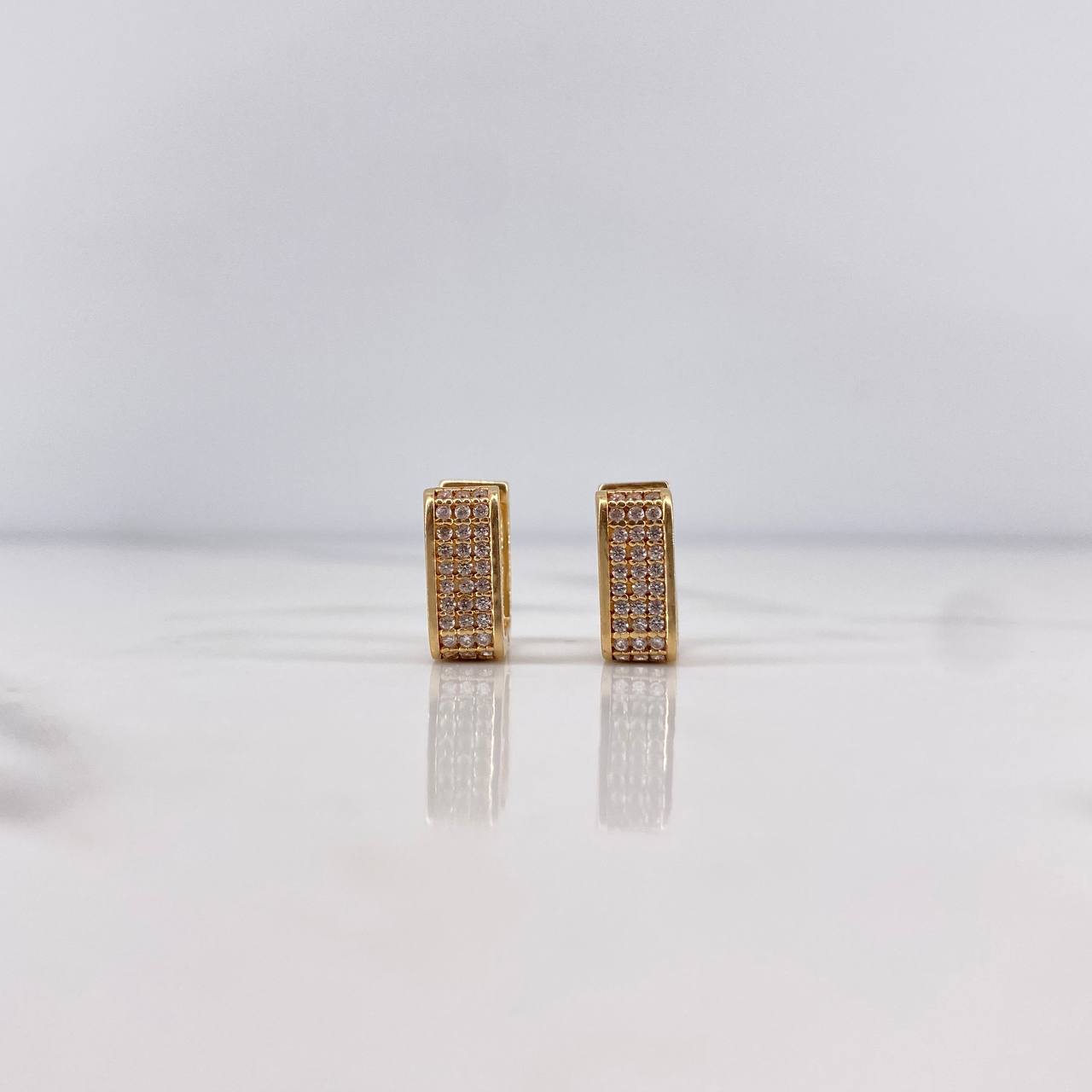 Candongas Rusticas 3.5gr / 1.2cm / Circones Blancos Oro Amarillo 18K $