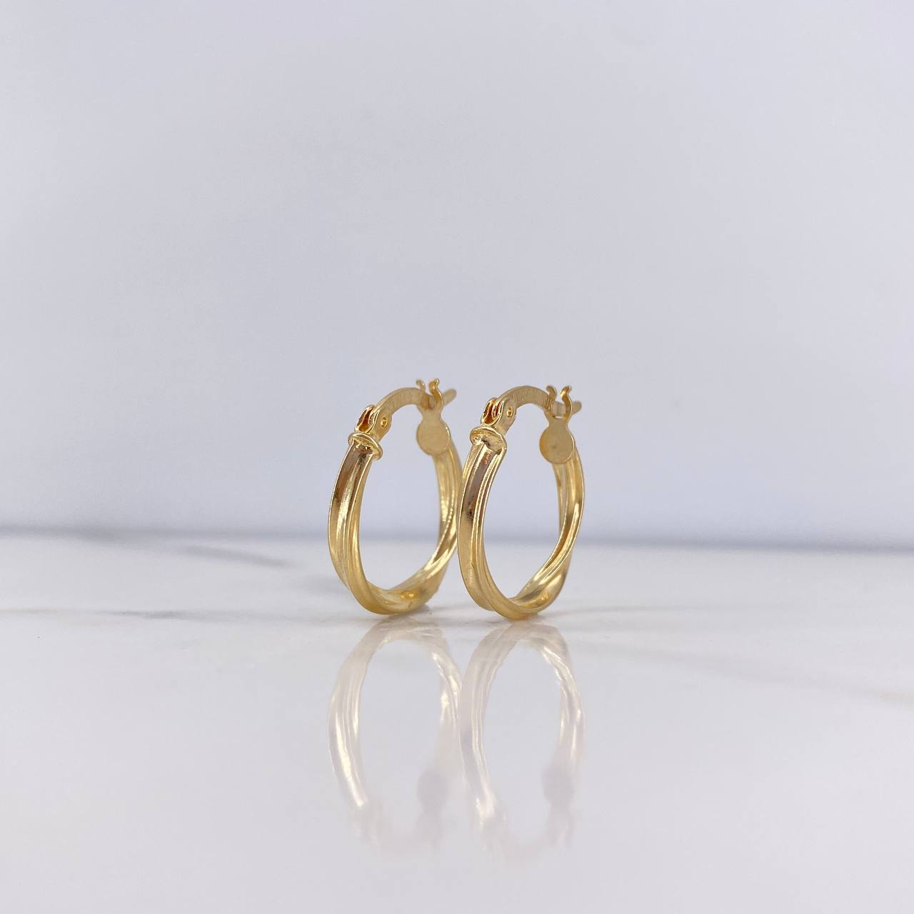 Candongas Hada 1.45gr / 1.4cm / Rayada Oro Amarillo 18K #