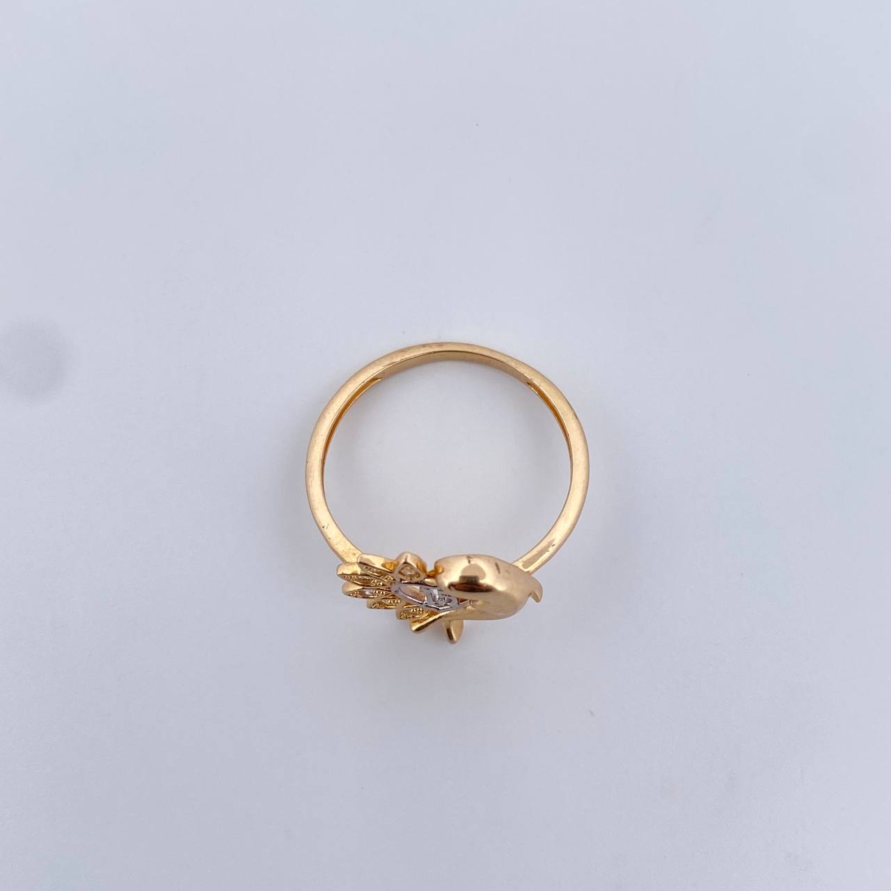 Anillo Flor Delfin 15's 2.5gr / T7 1/4 / Circones Blancos Dos Oros Amarillo Blanco 18K $