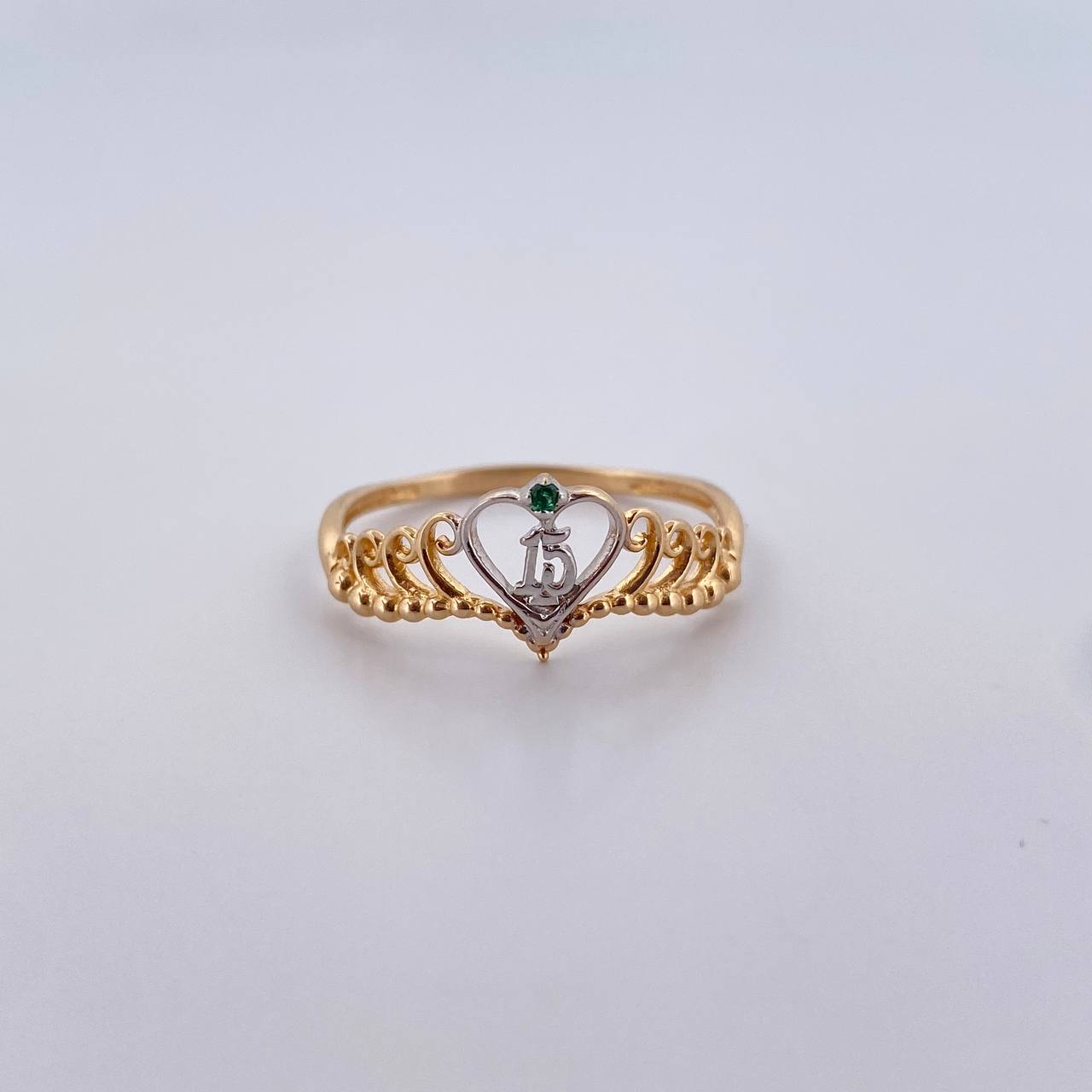 Anillo Corona Corazon 15's 1.85gr / T8 3/4 / Circon Verde Dos Oros Amarillo Blanco 18K $